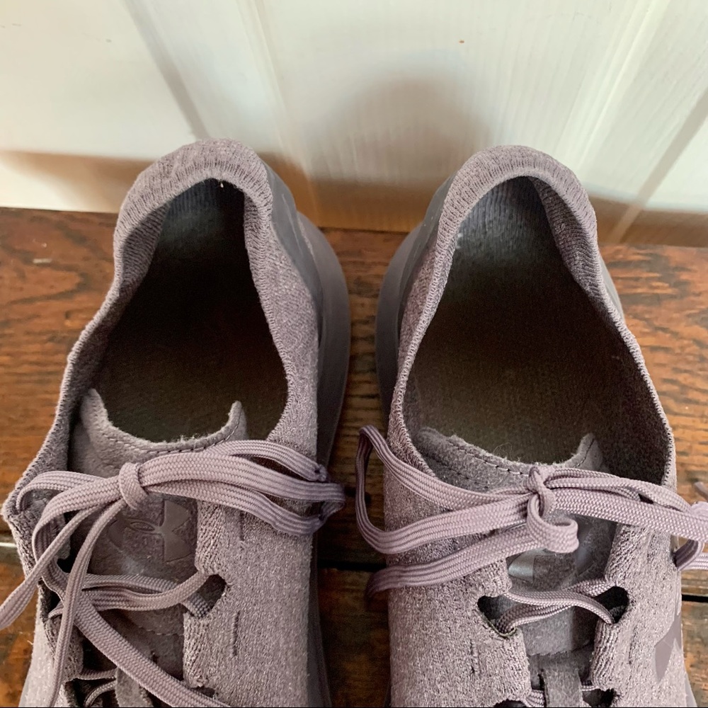 Under Armour Charged Mens Shoe - Picture 4 of 7